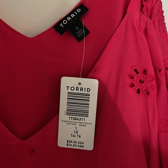 NWT Drop Shoulder Top - Picture 3 of 3